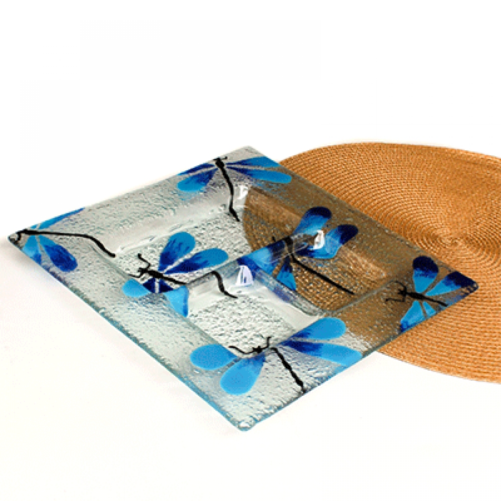 Fuente tres espacios cuadrada lib&eacute;lula azul