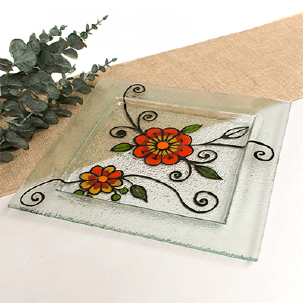 Plato cuadrado flor ayacuchana.