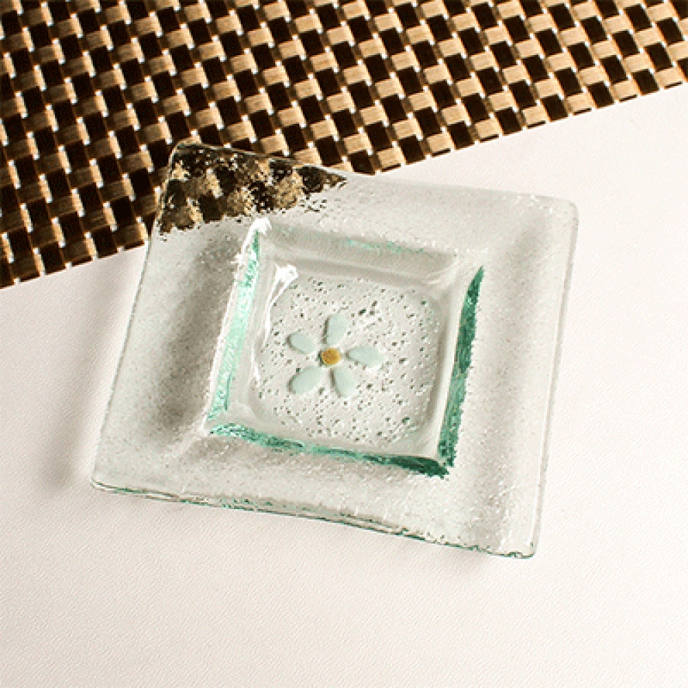 Platito multiusos flor blanca