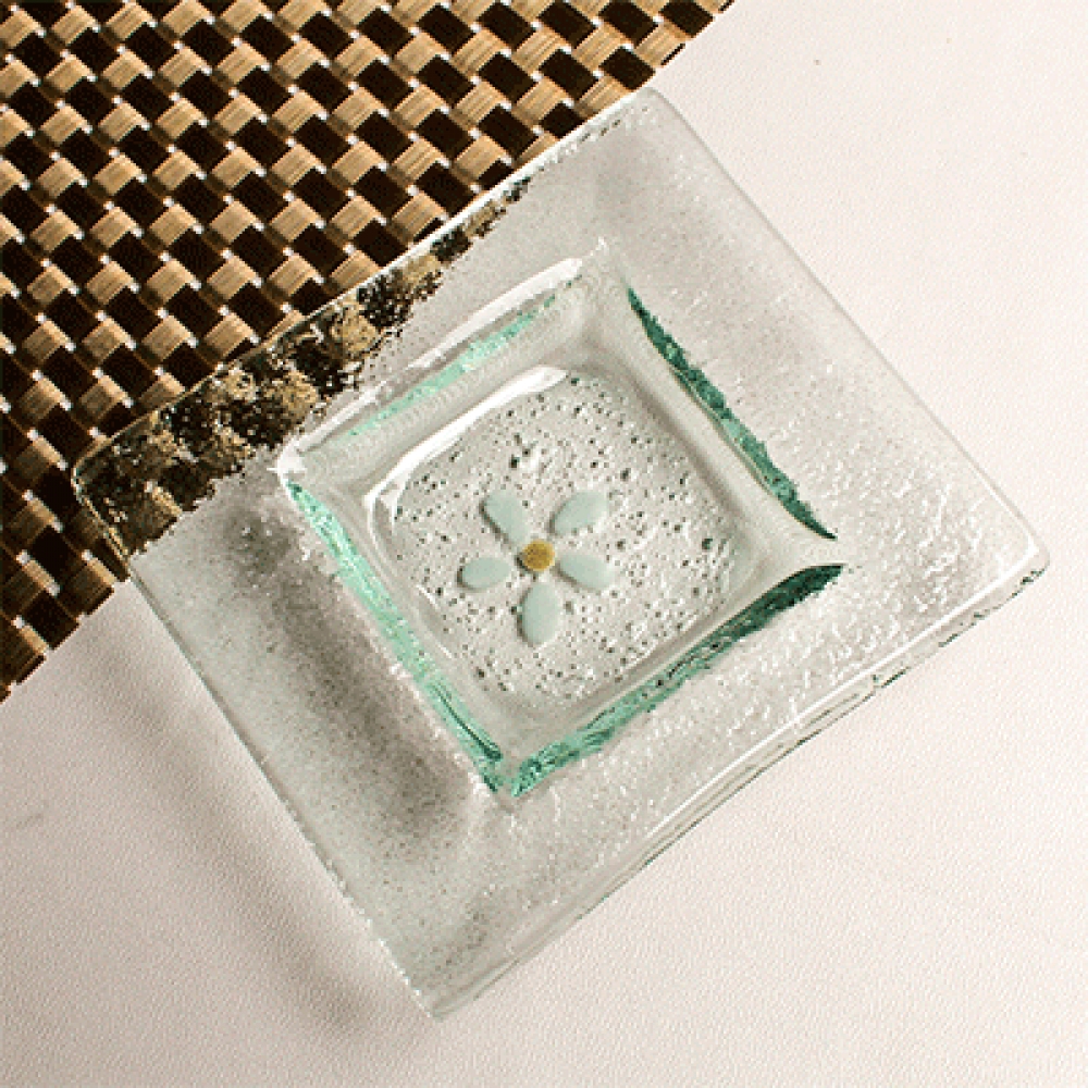 Platito multiusos flor blanca