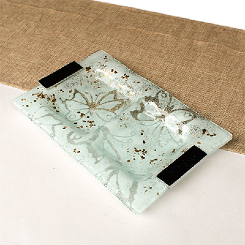 Fuente pi mariposa blanca