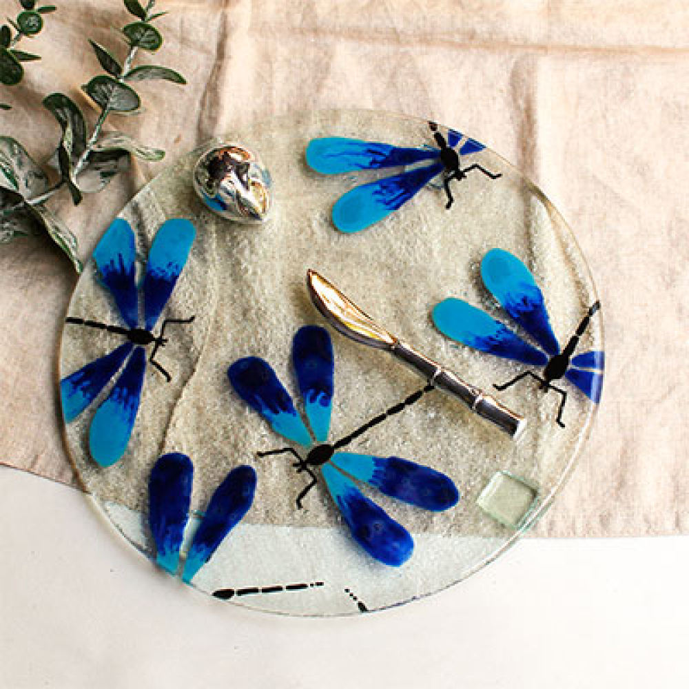 Tabla para servir libèlula azul