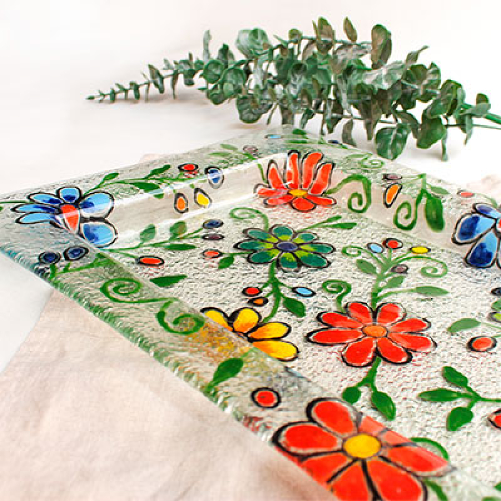 fuente alpha grande flores bordadas
